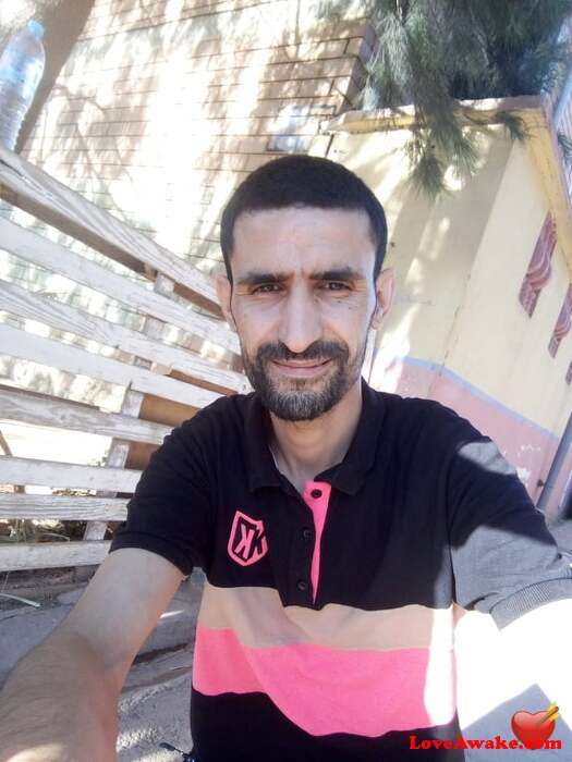 kada14 Algerian Man from Oran
