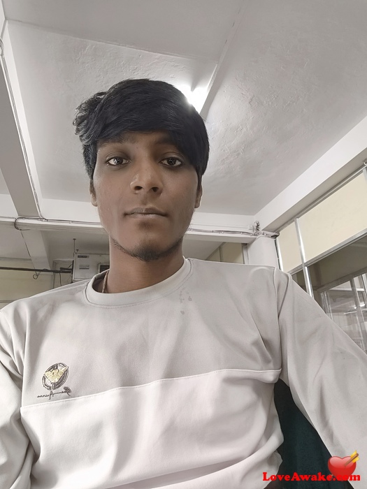 Dydugd Indian Man from Surat