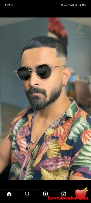 Viratking Indian Man from Jamnagar