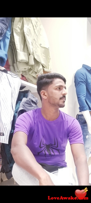 ZainAli196 Pakistani Man from Gujrat