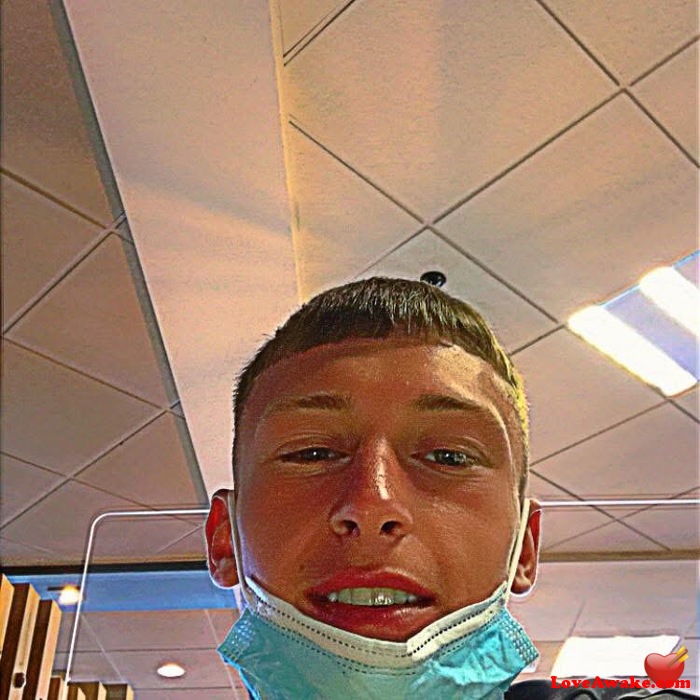 CamTheMan6969 UK Man from Longford