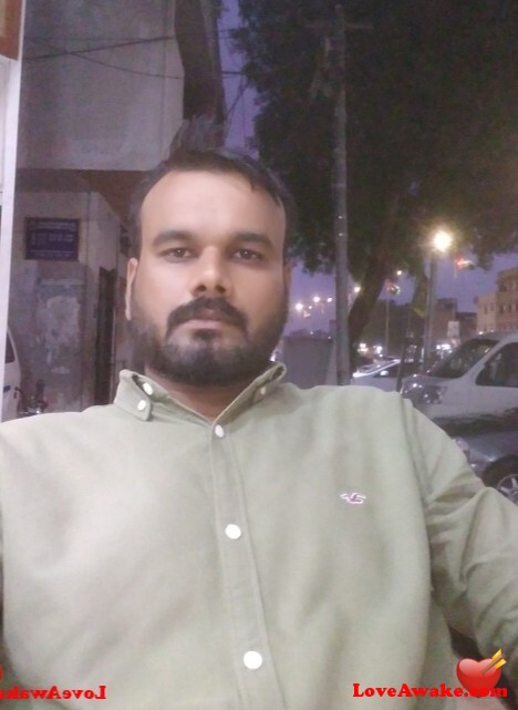 MirzaAdnan Pakistani Man from Karachi