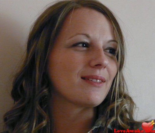 emmapop83 UK Woman from Spalding