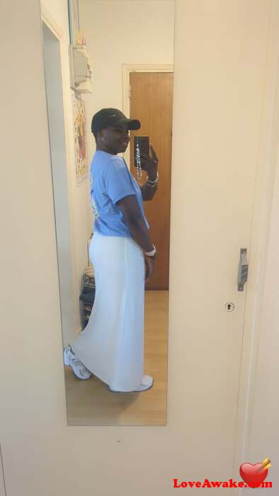 Aishat1997 French Woman from Rodez