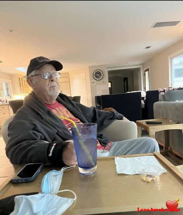 reperic American Man from New York