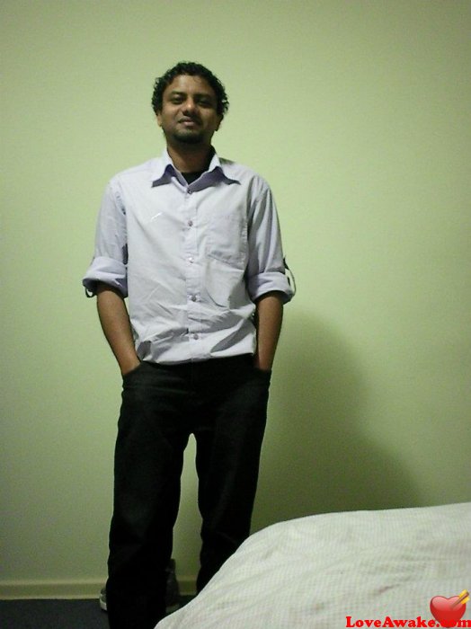 ashahy Australian Man from Clayton/Melbourne