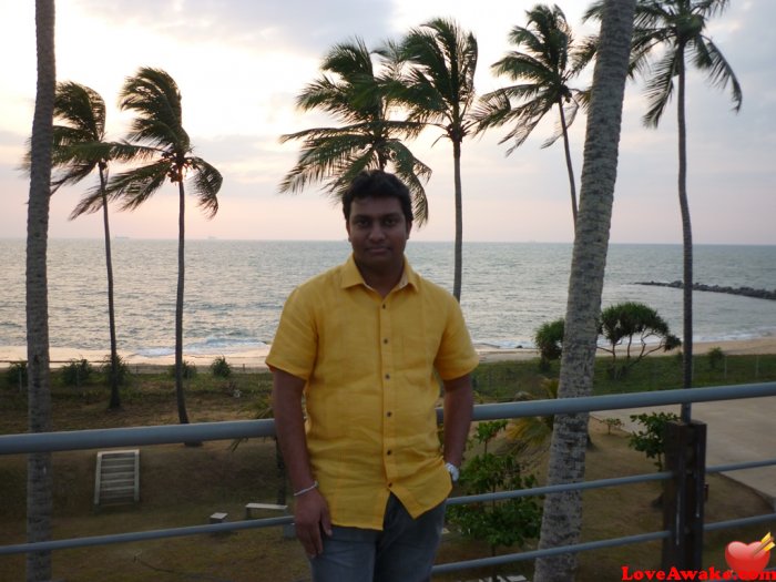 Amaliresh Sri Lankan Man from Colombo