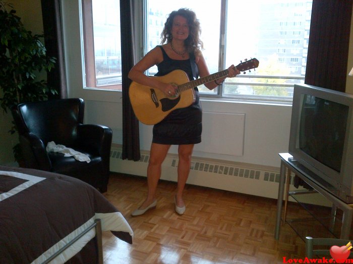 michaela1 Canadian Woman from Montreal