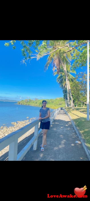 Yuri18 Filipina Woman from Legaspi