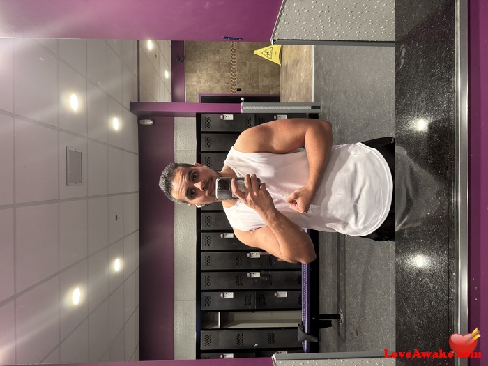 Andrew19900 Canadian Man from Mississauga