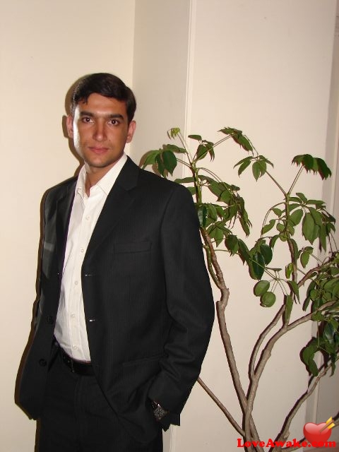 Amikamani Pakistani Man from Islamabad