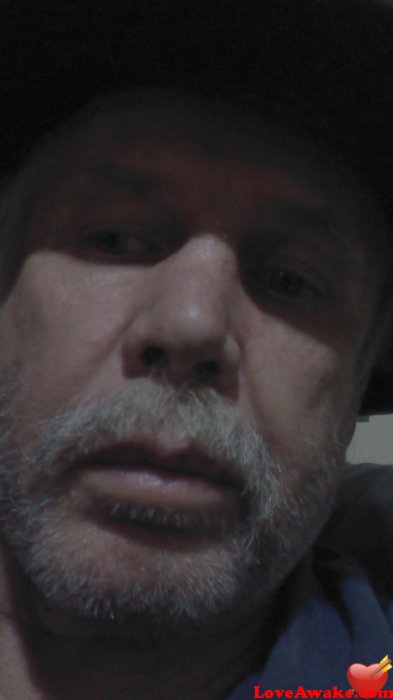 neednbever Canadian Man from Surrey