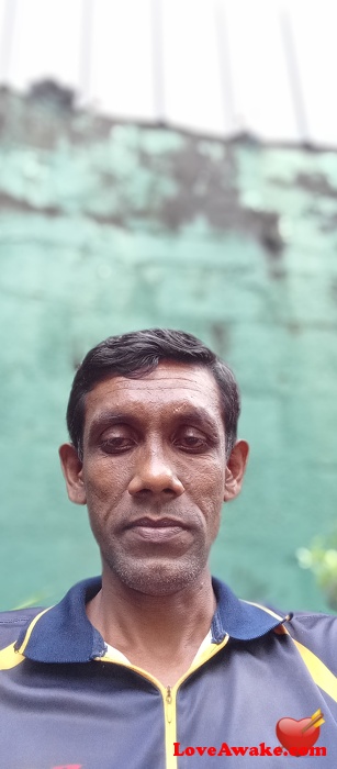 Bigger21 Sri Lankan Man from Katunayake