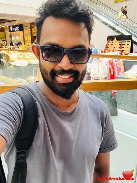 BhanukaMethmal Sri Lankan Man from Kurunegala