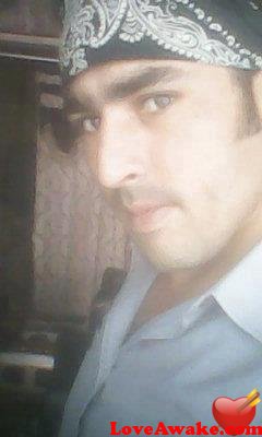 sak00n Pakistani Man from Karachi