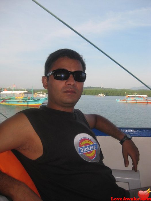 realguy786 Filipina Man from Makati