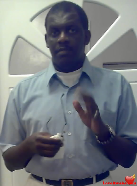 tjm6x6 Qatari Man from Doha