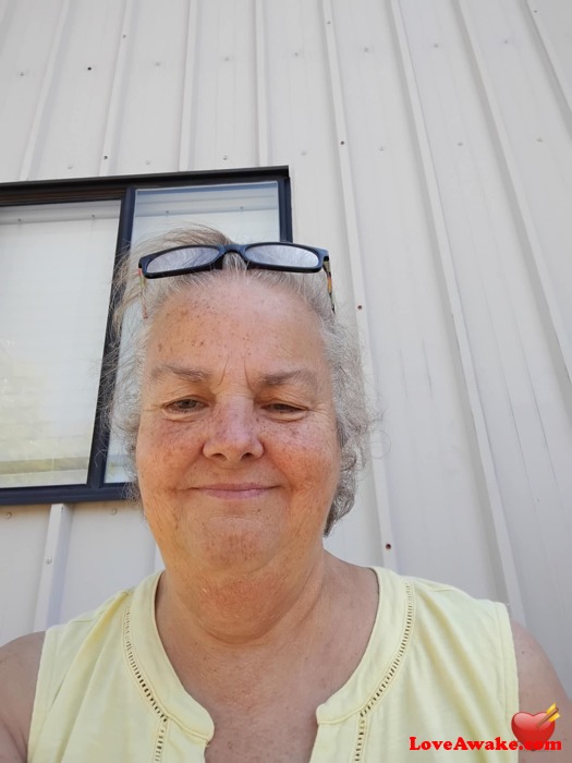 SocasteeMama American Woman from Myrtle Beach