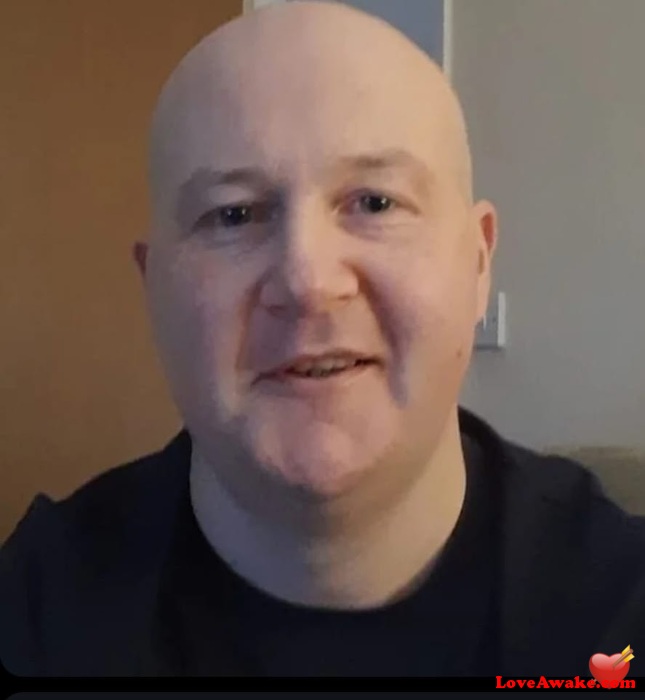 mcfaddensimon UK Man from Coleraine