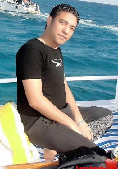 Mada2a Egyptian Man from 6th October