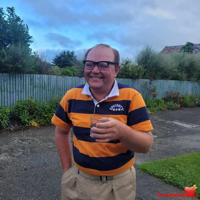 AllanMollison New Zealand Man from Gore