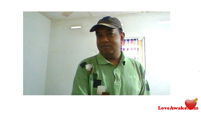 gratify Sri Lankan Man from Colombo