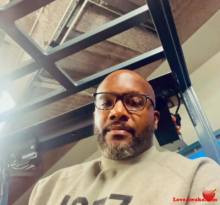 Bobby0299 American Man from Providence