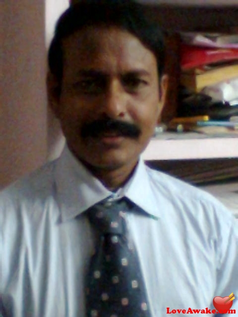 veen2000 Indian Man from Chennai (ex Madras)