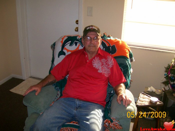 lovelyman54 American Man from New Port Richey