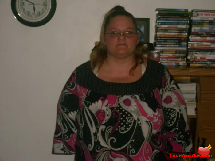 Tommiza American Woman from Columbia