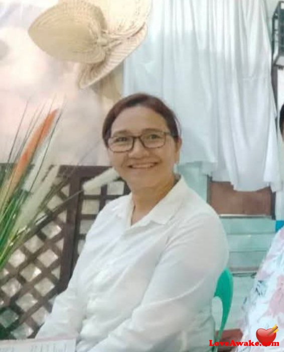 Marthaf Filipina Woman from Manila