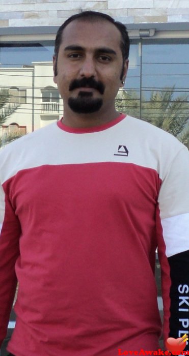 sisyphean Omani Man from Muscat