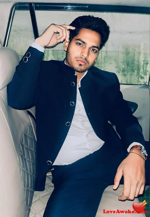 Mayank22 Indian Man from Kolkata (ex Calcutta)