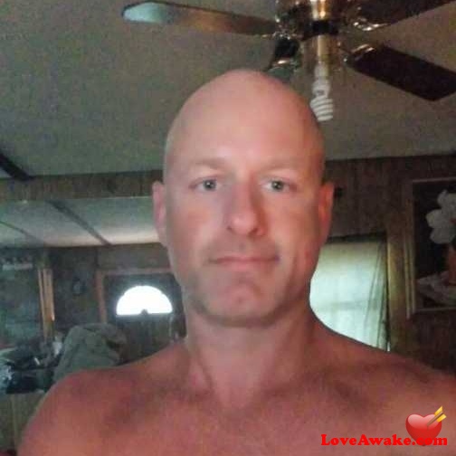 Johnd883 American Man from Pearl