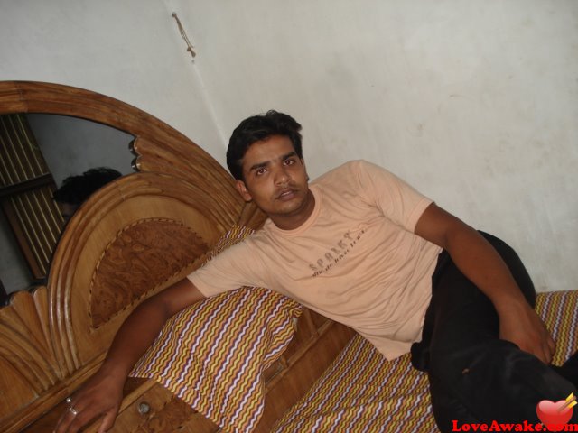 raj9014 Indian Man from Muzaffarpur