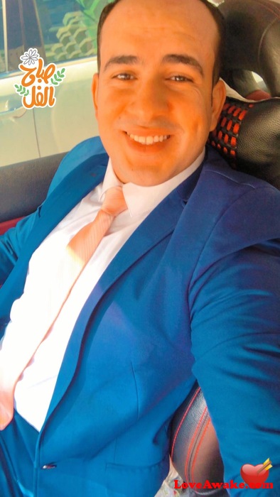 HosnyAhmed UAE Man from Abu Dhabi
