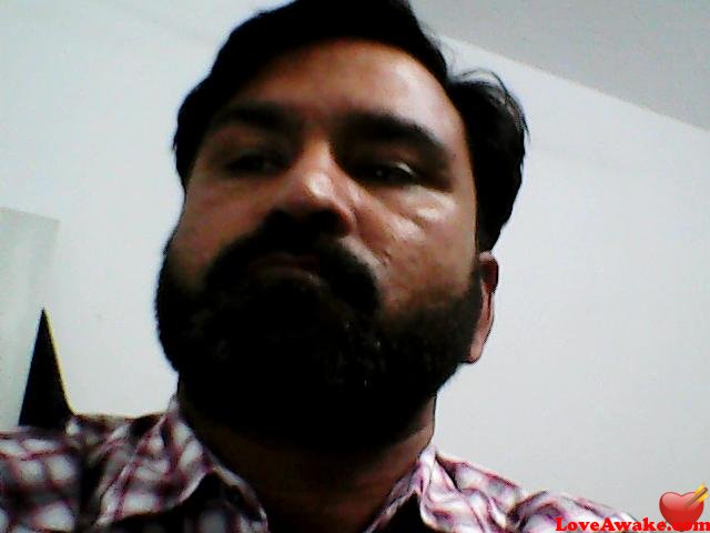 vicky4879 Pakistani Man from Karachi