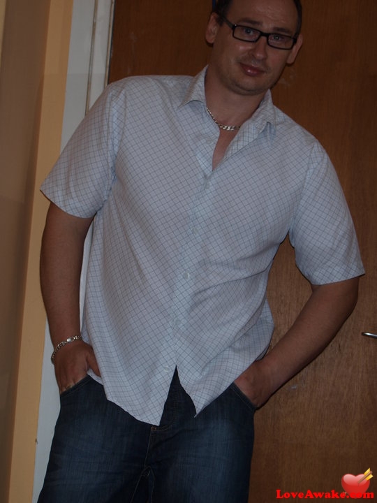 eros14o UK Man from Stoke-upon-Trent