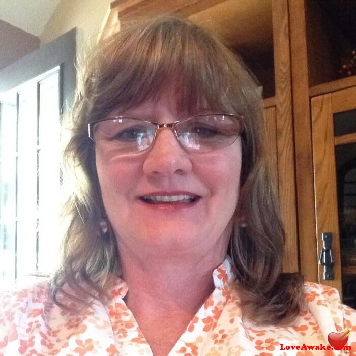 lovememore0 American Woman from Newark
