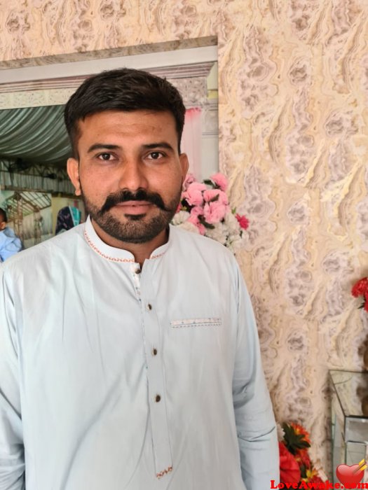 Mrbasit Pakistani Man from Sheikhupura