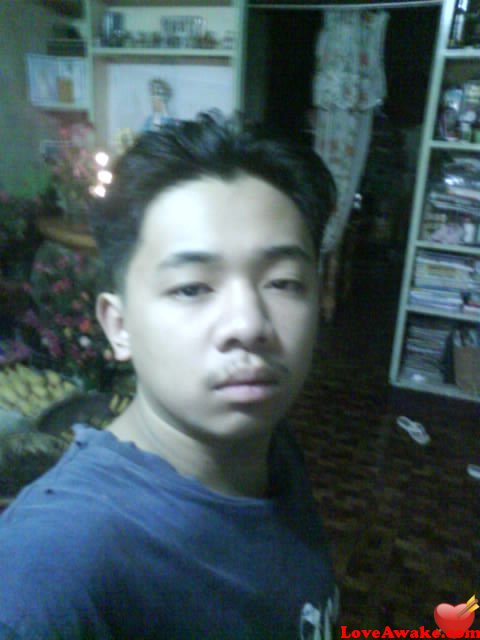 johnlee Filipina Man from Baguio