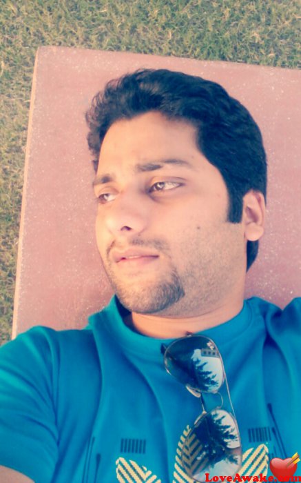 HunterUJ Pakistani Man from Lahore