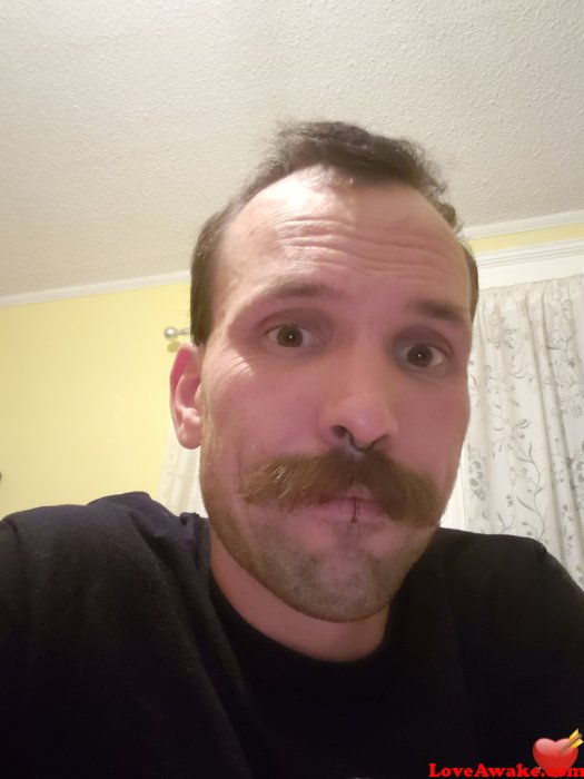 Dirtybagg Canadian Man from Edmonton