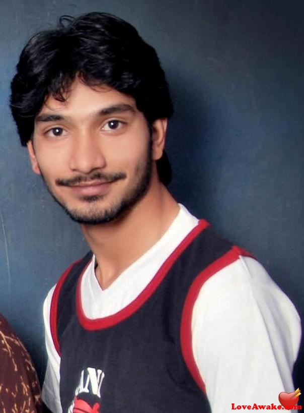 rklaghari Pakistani Man from Larkana