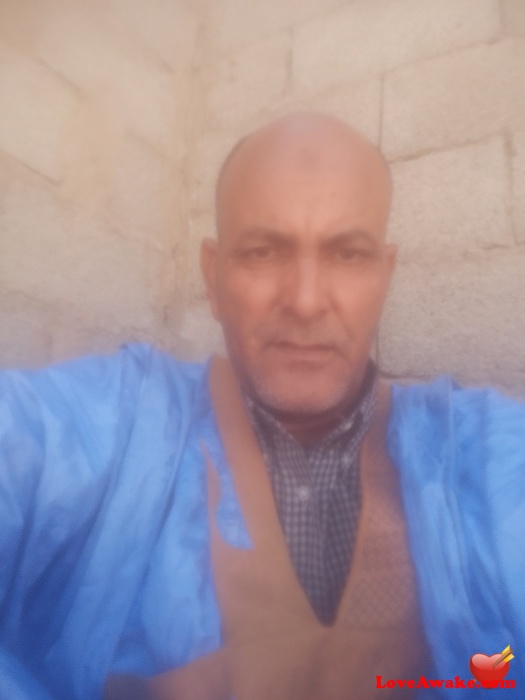 Touth444 Algerian Man from Oran