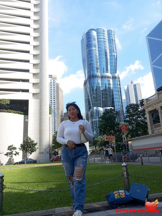 Maejoy Filipina Woman from Laoag, Luzon