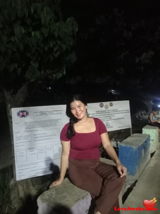 Crissita Filipina Woman from Dumaguete