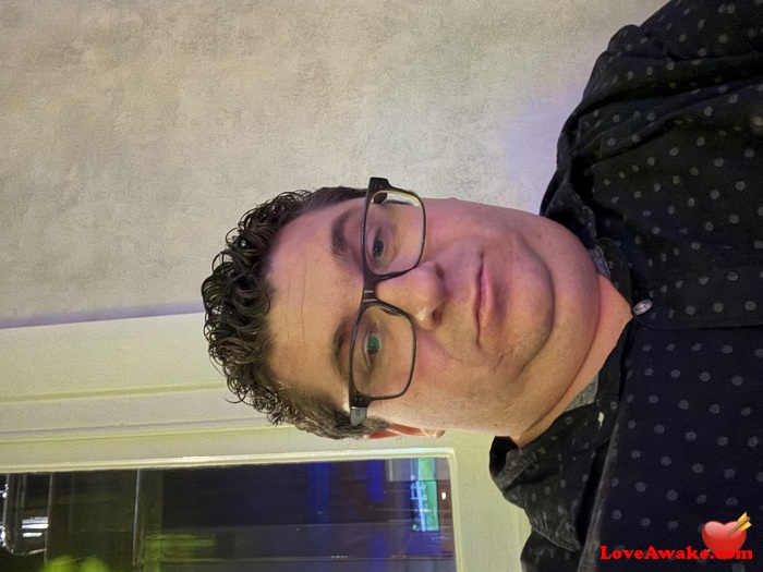 Leeroybrown00 Australian Man from Newcastle