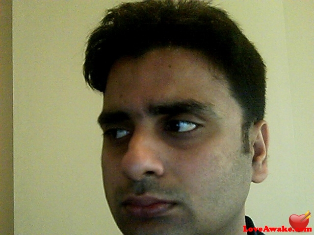 jaferson Pakistani Man from Karachi
