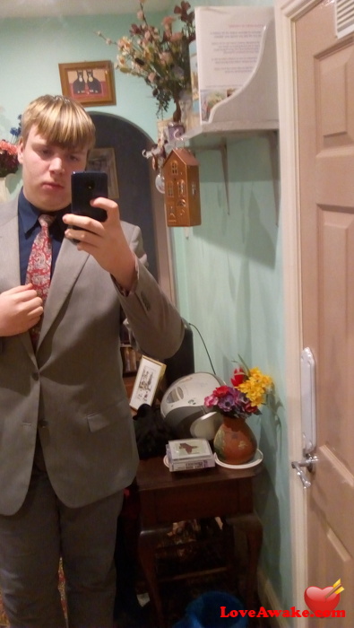 RobTiz UK Man from Plymouth